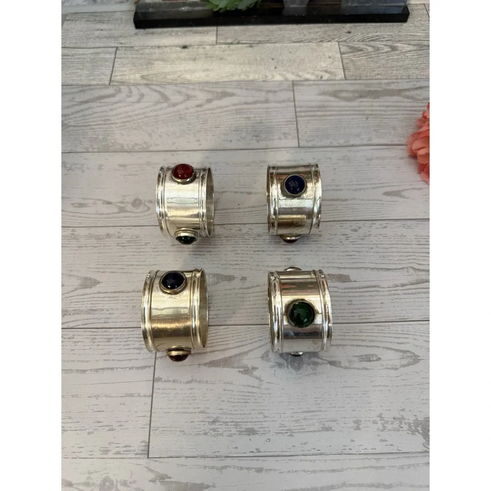 International Silver Co. Silver Plated Napkin Ring Holder w Colored Glass Set 4